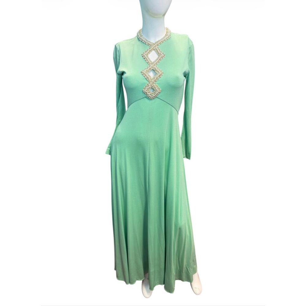 Victoria Royal Ltd 1970’s Green Beaded Gown Women’s Size Small vintage Formal Dr